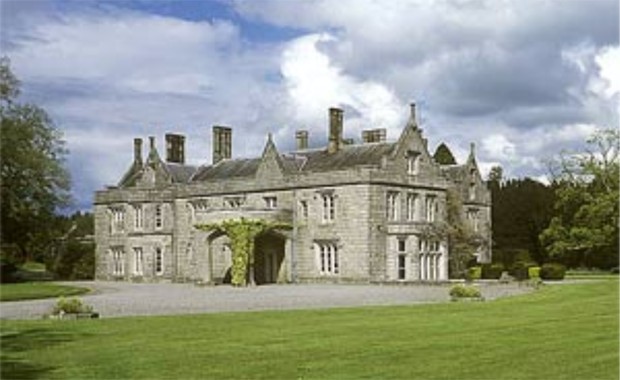 Luxury Groups 7 Day Ireland Lough Cutra The Ultimate Team Building Experience