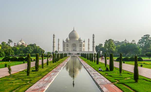 Luxury 9 Day Introduction To India