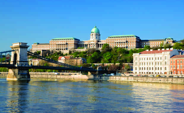 Luxury Delightful Danube & Prague - 10 Budapest To Prague
