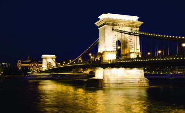Luxury Enchanting Danube & Munich - 10 Day Munich To Budapest